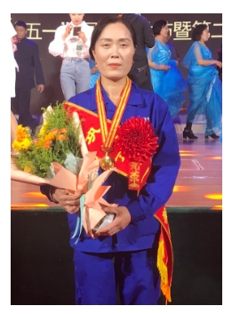 20年匠心守護 | 牛艷麗：用雙手托起千萬家的幸福，以真心書寫家政人的芳華~